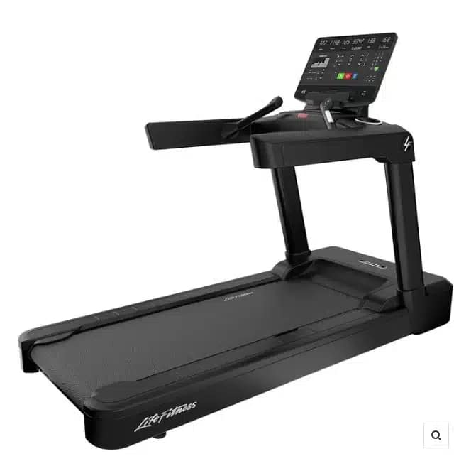 Life Fitness Club Series SL Treadmill-Certified Refurbished